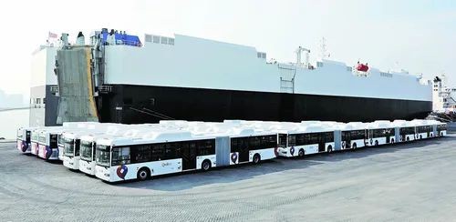 تستمر شركة China Bus Maker King Long في النمو بقوة