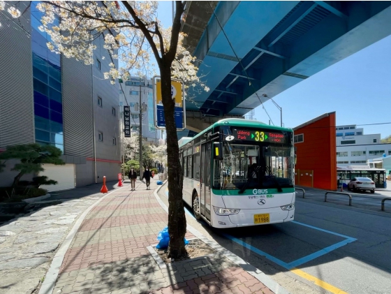 تم تسليم الدفعة الأولى المكونة من 45 حافلة كهربائية نقية من King Long إلى سيول للنقل الأخضر الكوري