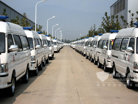 حصلت حافلة Kinglong على طلبيات كبيرة لـ 291 حافلة خفيفة من Sichuan & Gansu
